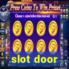 slot door