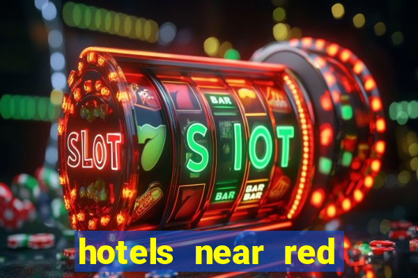 hotels near red hawk casino