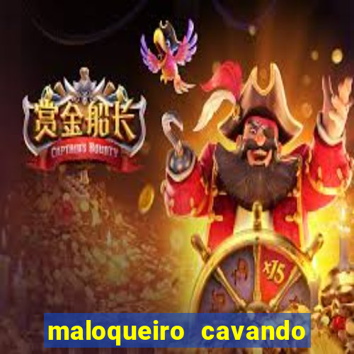 maloqueiro cavando a sua cova