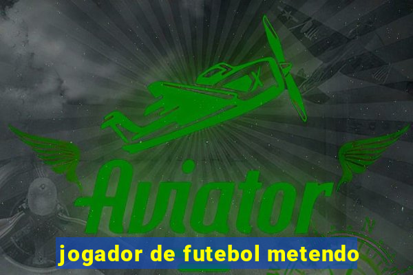 jogador de futebol metendo