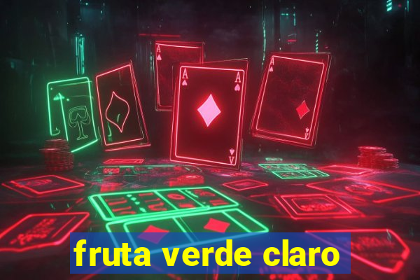 fruta verde claro