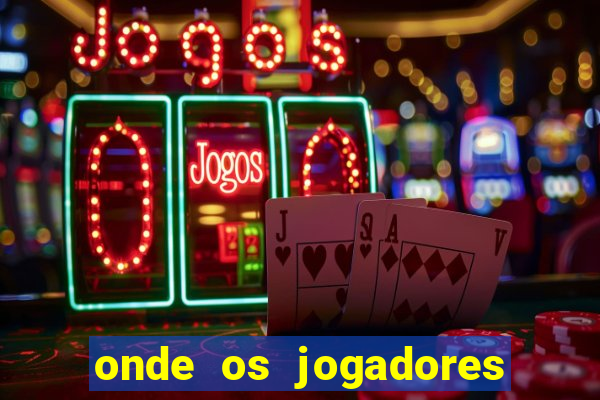 onde os jogadores do corinthians moram